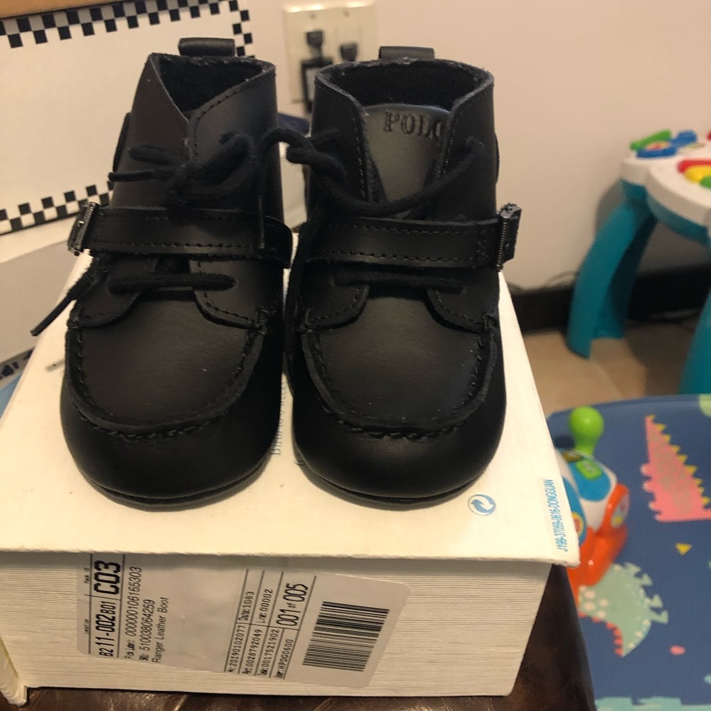 Baby polo booties sz 4